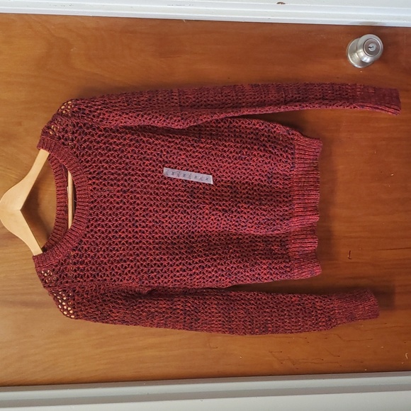 Old Navy Sweaters - NWT Old Navy Sweater